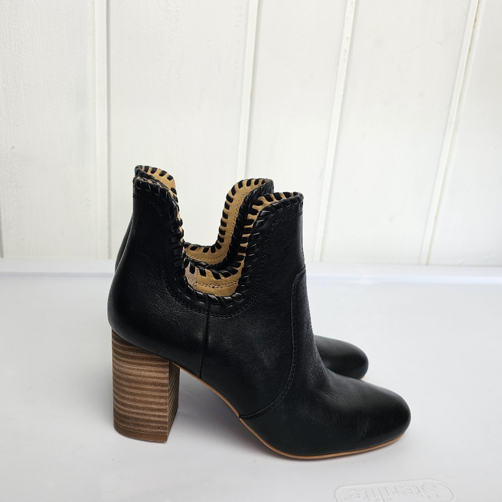 Nwob Lucky Brand Lk SIVYA Black Tan Leather Ankle Booties 5.5 - Picture 2 of 13
